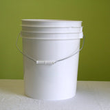 5 Gallon White Plastic Car Wash Bucket